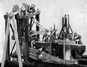 MODIFIED SIDE-LEVER ENGINE