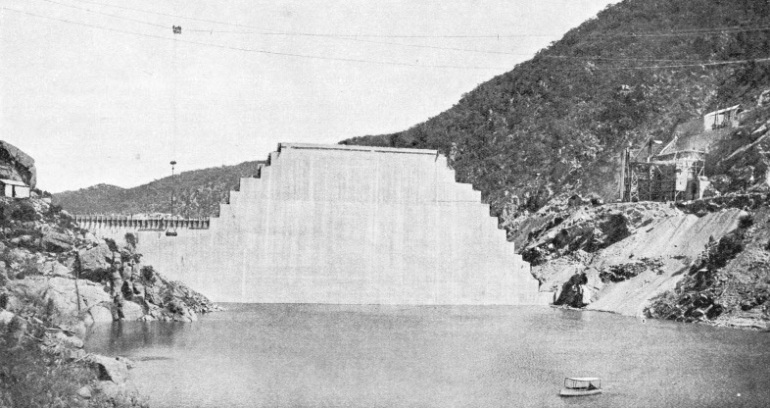 UPSTREAM FACE of the Burrinjuck Dam in the course of construction