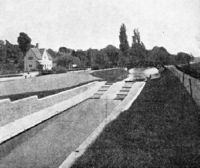 THE BOATSLIDE AT IFFLEY
