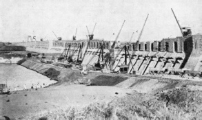 THE SENNAR DAM NEARING COMPLETION