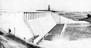 HUME DAM across the Murray River