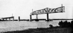 THE CENTRAL SPANS of the Huey Long Bridge during construction