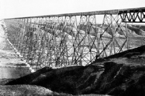 LETHBRIDGE VIADUCT Canadian Pacific Railway