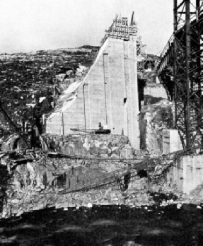 NATURAL GRANITE FOUNDATIONS were available for Laggan Dam