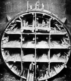 THE GREAT SHIELD designed by Sir Ernest Moir, for tunnelling under rivers