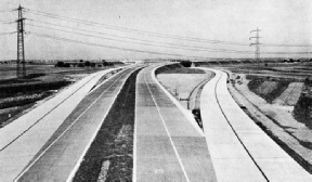 FLYING JUNCTION OR BIFURCATION on a German motorway