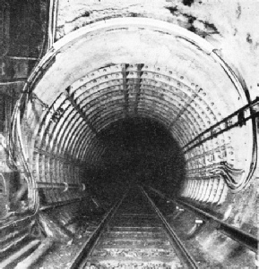 GLASGOW SUBWAY TUBE has an internal diameter of 11 feet