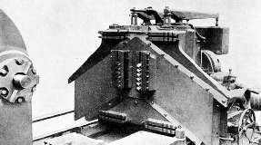 TOOL SLIDES of a rack planing machine for cutting double helical teeth
