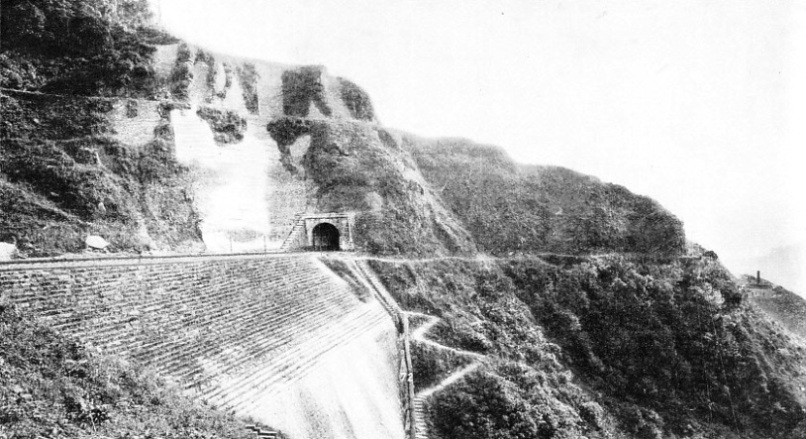 A RETAINING WALL strengthening one of the embankments of the Serra do Mar inclines