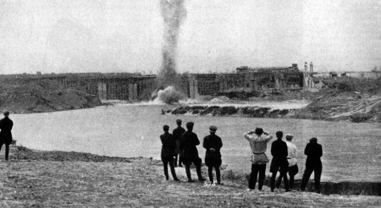 BLASTING THE TEMPORARY CROSSDAMS near the Ivankovo Barrage