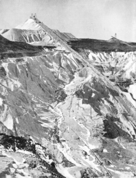 ONE OF THE WORLD’S LARGEST CHINA CLAY PITS is situated at Lee Moor, South Devon
