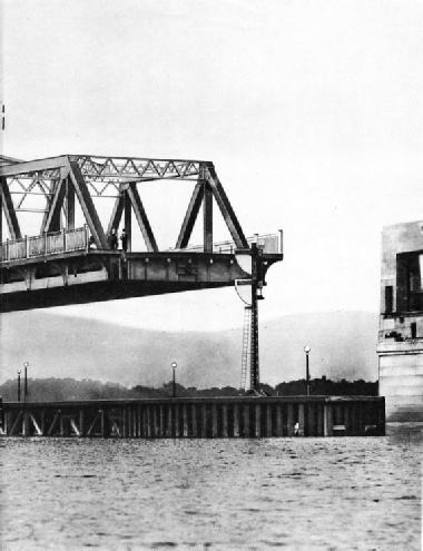 The swing span of Kincardine Bridge