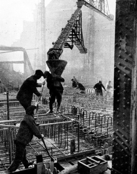 CONCRETE POURING PLANT in use during the building of Unilever House, Blackfriars