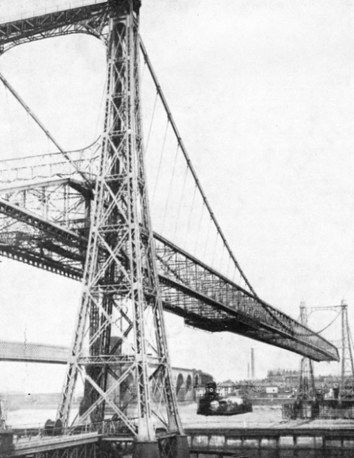 RUNCORN TRANSPORTER BRIDGE 