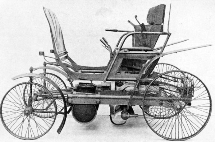TWO-SEATER PHAETON the 1897 Lanchester car TWO-SEATER PHAETON the 1897 Lanchester car