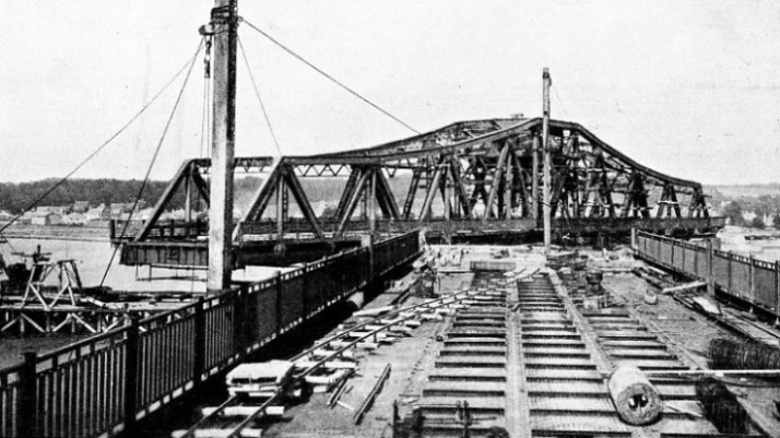 THE REINFORCED CONCRETE ROADWAY of Kincardine Bridge