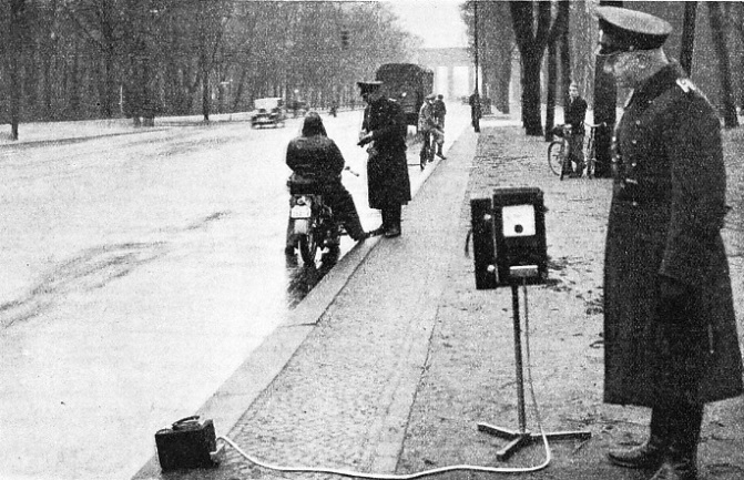 TRAFFIC SOUNDS IN BERLIN being recorded by police officials
