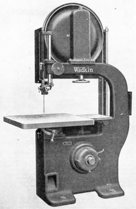 SMALL BAND SAW