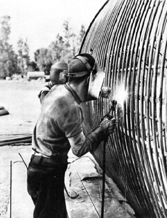 WELDING A REINFORCEMENT FRAME for a section of the Colorado aqueduct