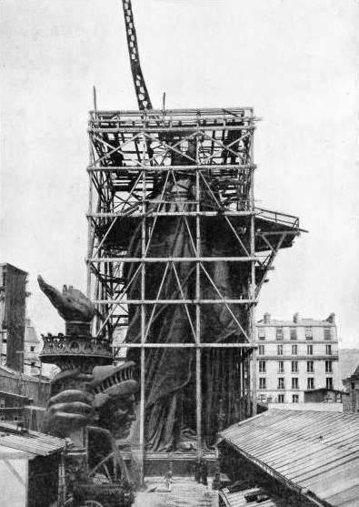 TRIAL ASSEMBLY of the Statue of Liberty in Paris