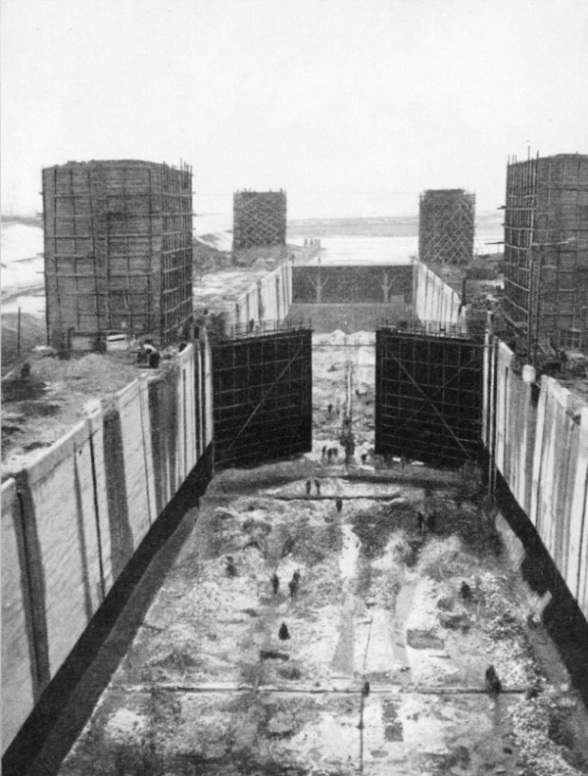 THE LOCK at Karamyshevo, near Moscow on the Moskva-Volga Canal